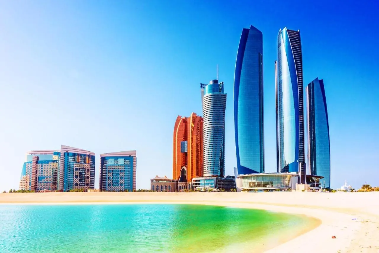 Corniche Street - Extremely Unique Room Abu Dhabi